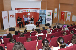 Üniversitemiz “Bilim Kafe” Etkinlikleriyle Geleceğin Teknolojilerine ve Kariyer Fırsatlarına Işık Tuttu