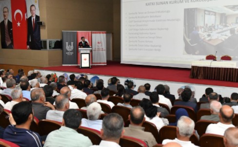 Fıstığın Anavatanı Şanlıurfa’da “Bereketli Toprakların Kadim Ağacı Fıstık” Paneli Düzenlendi