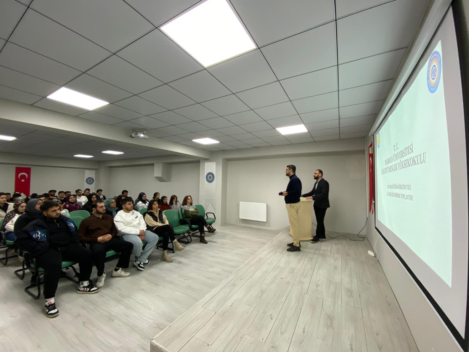 2025-2026 Eğitim-Öğretim Yılı Yaz Dönemi Staj Bilgilendirme Toplantısı Gerçekleştirildi