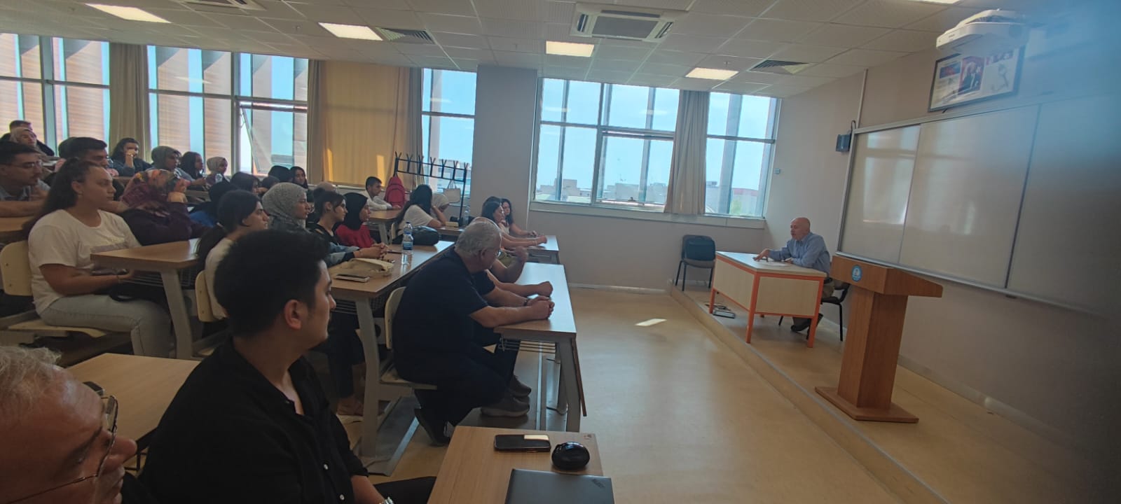 Maliye Bölümü Öğrencilerimizle Erasmus+ Programı Hakkında Bilgilendirme Toplantısı Gerçekleştirildi