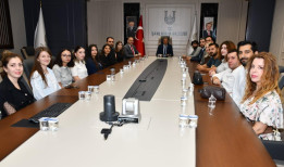 Vali Hasan Şıldak, İsveç’te Dünya Birincisi Olan Vox Humanis Korosu’nu Makamında Kabul Etti