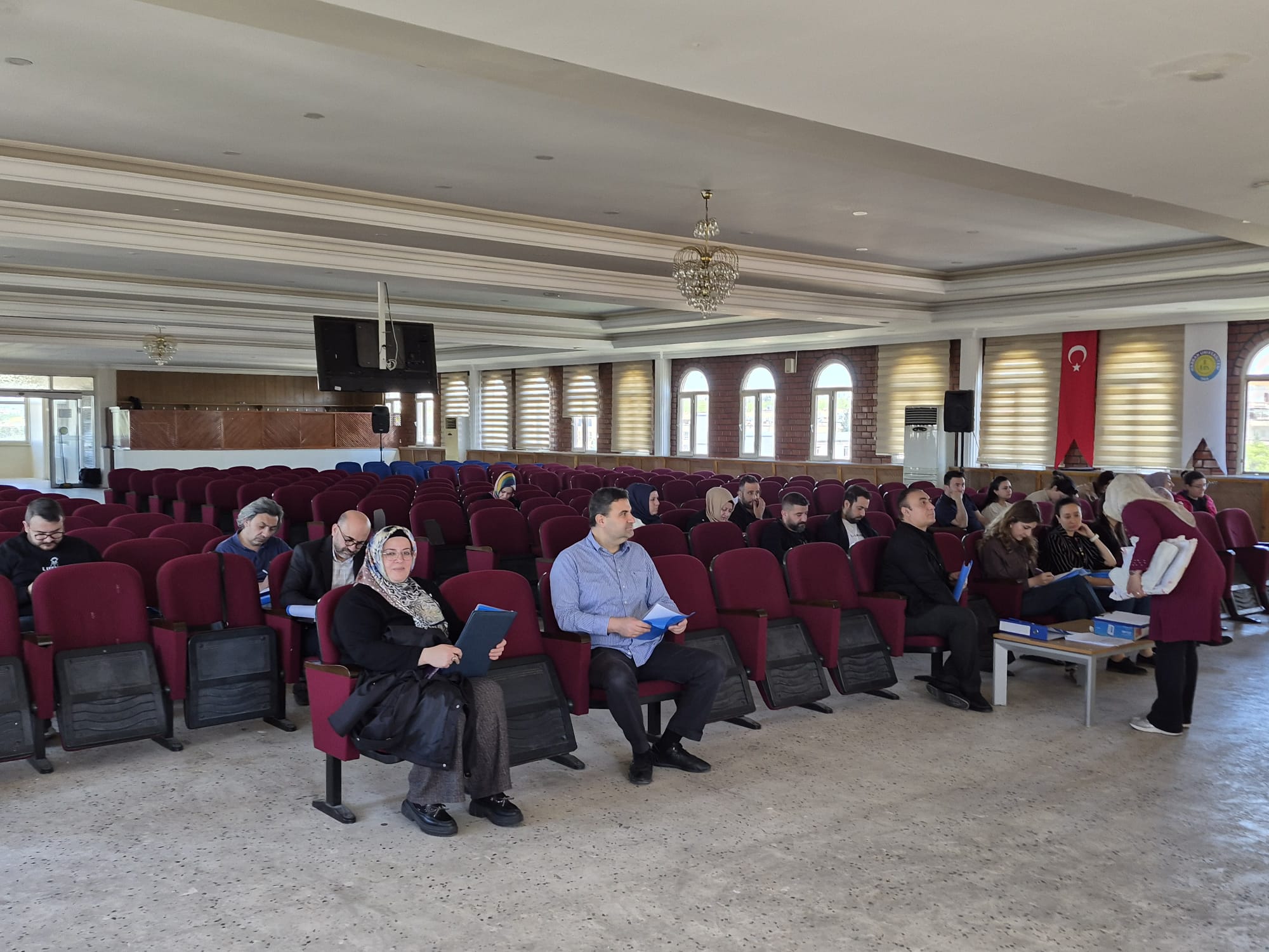 YENİŞEHİR SAĞLIKI YERLEŞKESİ PERSONELLERİNE İSG EĞİTİMİ VE SAĞLIK TARAMASI
