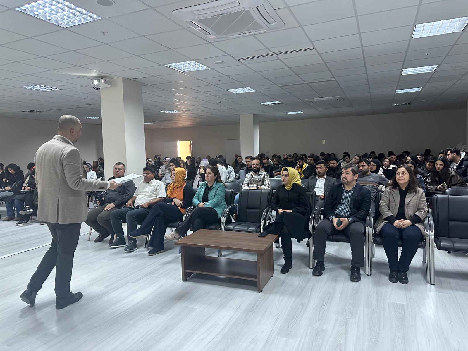 İş Hayatına Hazır Mısın? İsimli Seminerimiz Gerçekleşmiştir