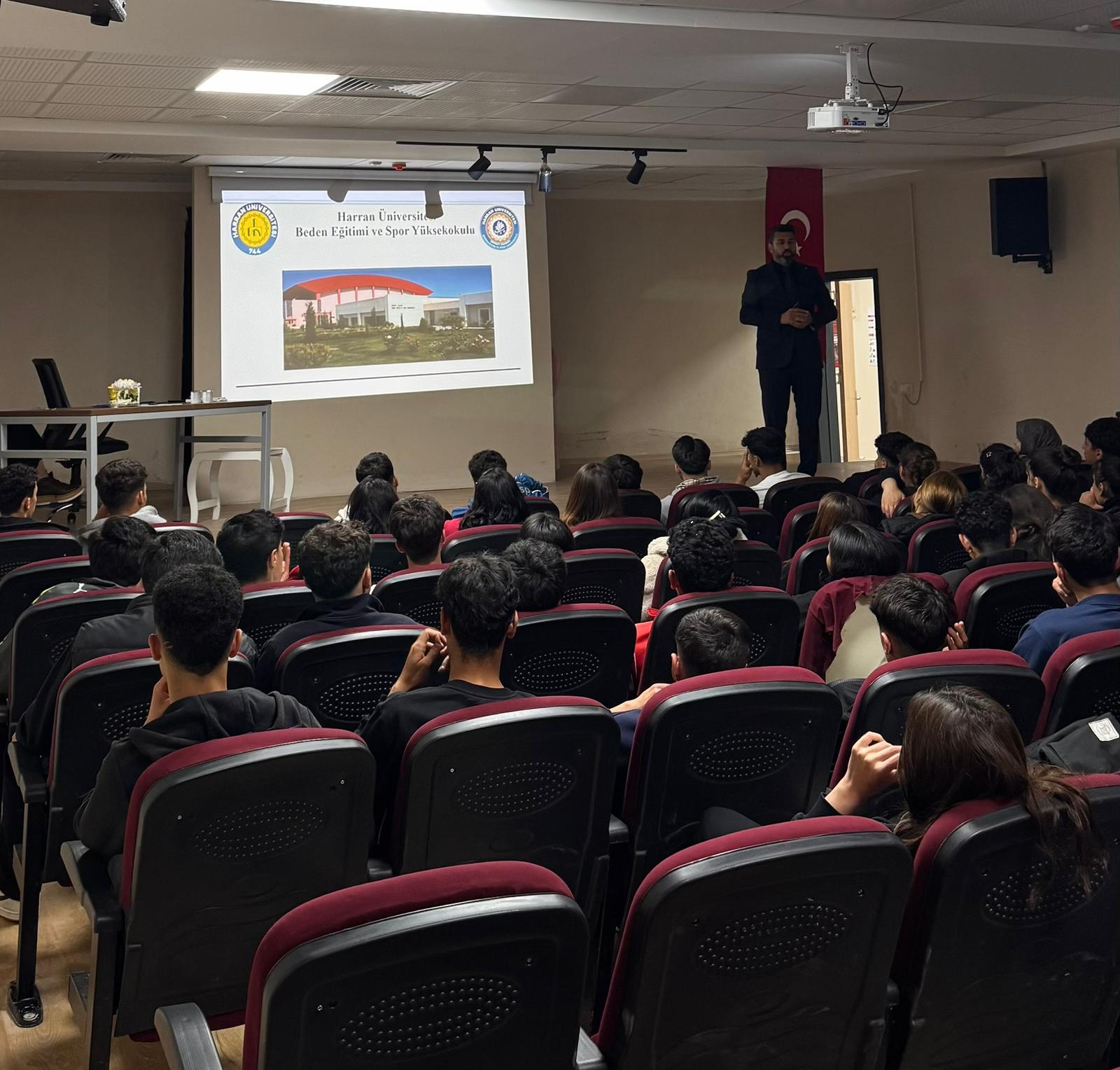 Yüksekokulumuzdan Şanlıurfa Spor Lisesi Öğrencilerine Tanıtım ve Kariyer Planlama Etkinliği