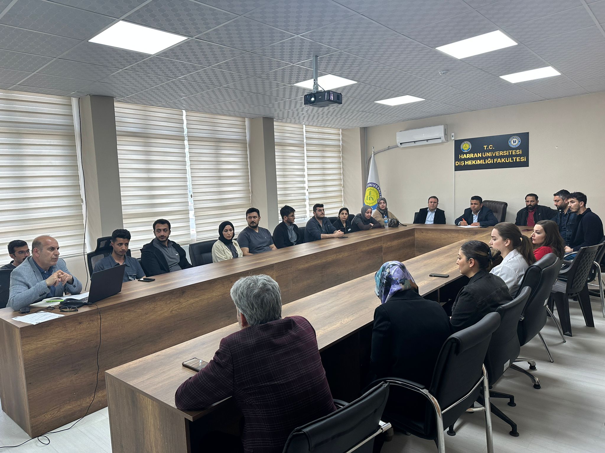 2025–2026 Mezuniyet Töreni İçin Planlama Toplantısı Gerçekleştirildi
