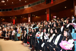 Turizm Fakültesi’nde Diploma Heyecanı: Geleceğin Turizmcileri Mezun Oldu